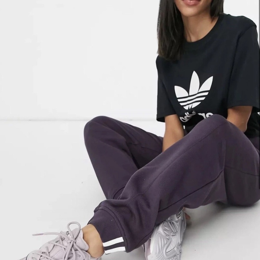 Adidas Originals Ryv Jogger Sweatpants Purple Plum Straight Leg Pants Womens NWT
